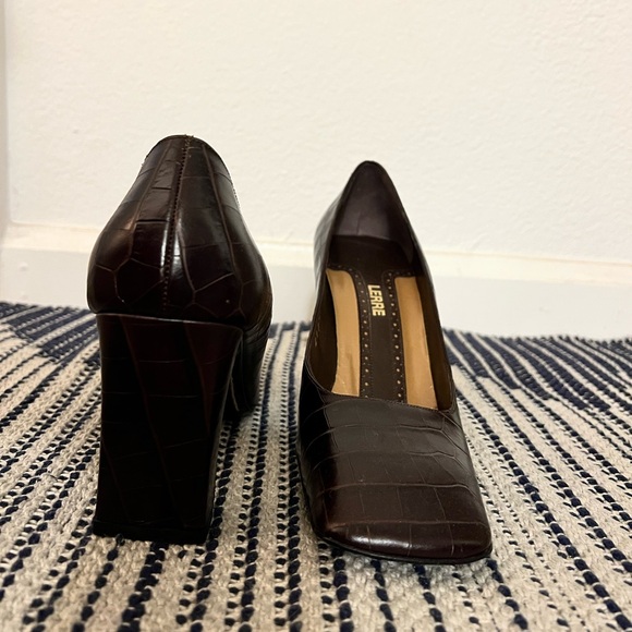 New Lerre - Italian Luxury Croc Square Toe Pumps - Picture 2 of 8